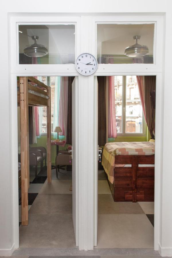 Club246 Paris Saint Martin Bed & Breakfast Ngoại thất bức ảnh