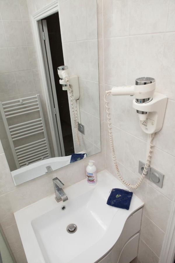 Club246 Paris Saint Martin Bed & Breakfast Ngoại thất bức ảnh