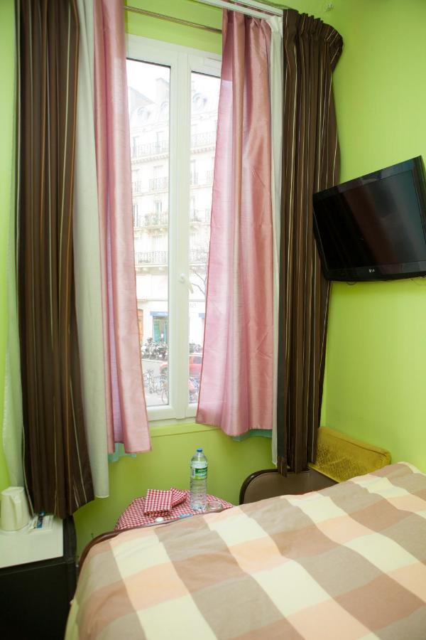 Club246 Paris Saint Martin Bed & Breakfast Ngoại thất bức ảnh